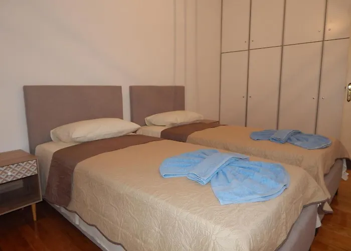 Cozy For 3-6 People-center Apartamento Trípoli